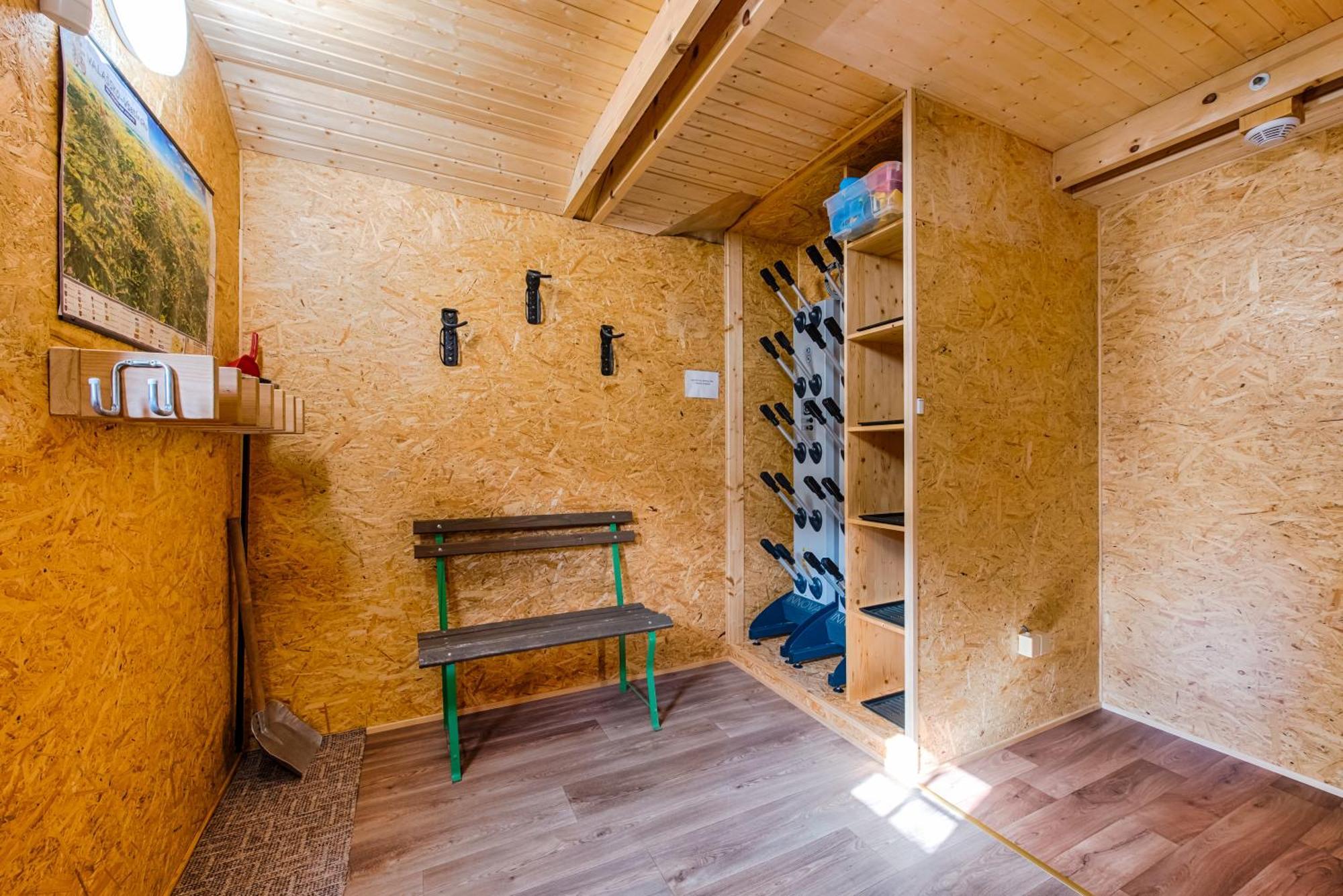 Valassky Dvur Velké Karlovice エクステリア 写真